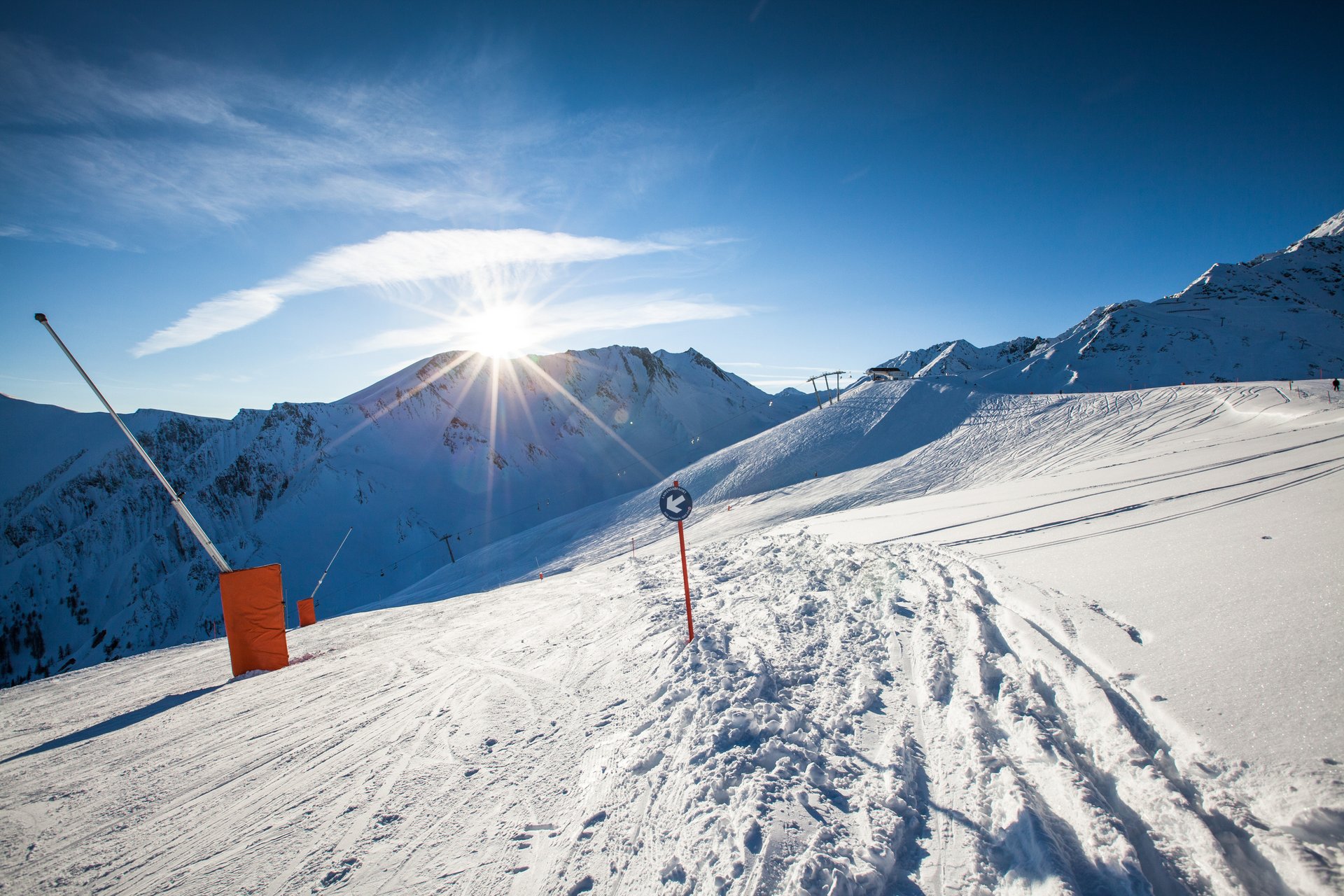 lances à neige et ski de piste