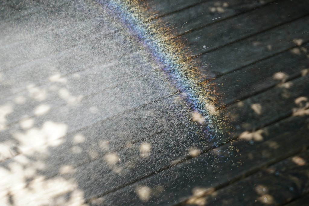 Regenbogen in Wassertröpfchen