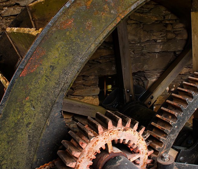 Gros plan sur la roue à eau