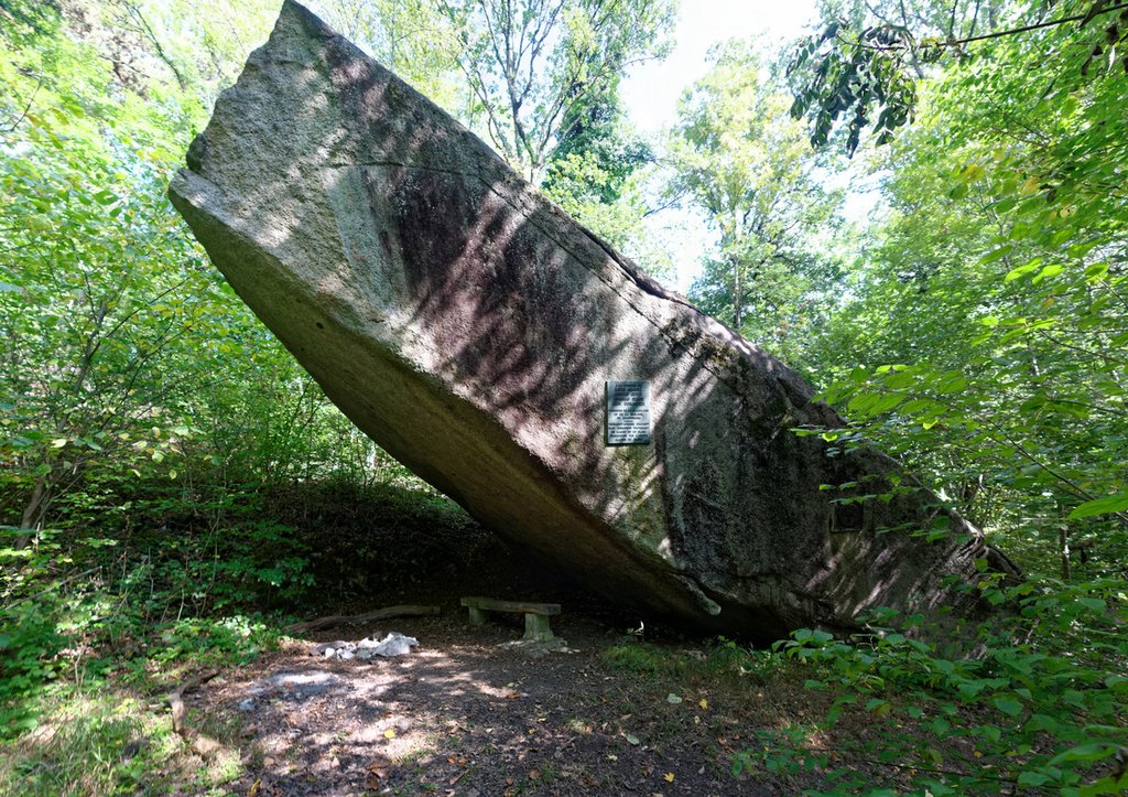 Roche de Pierre-à-Bot