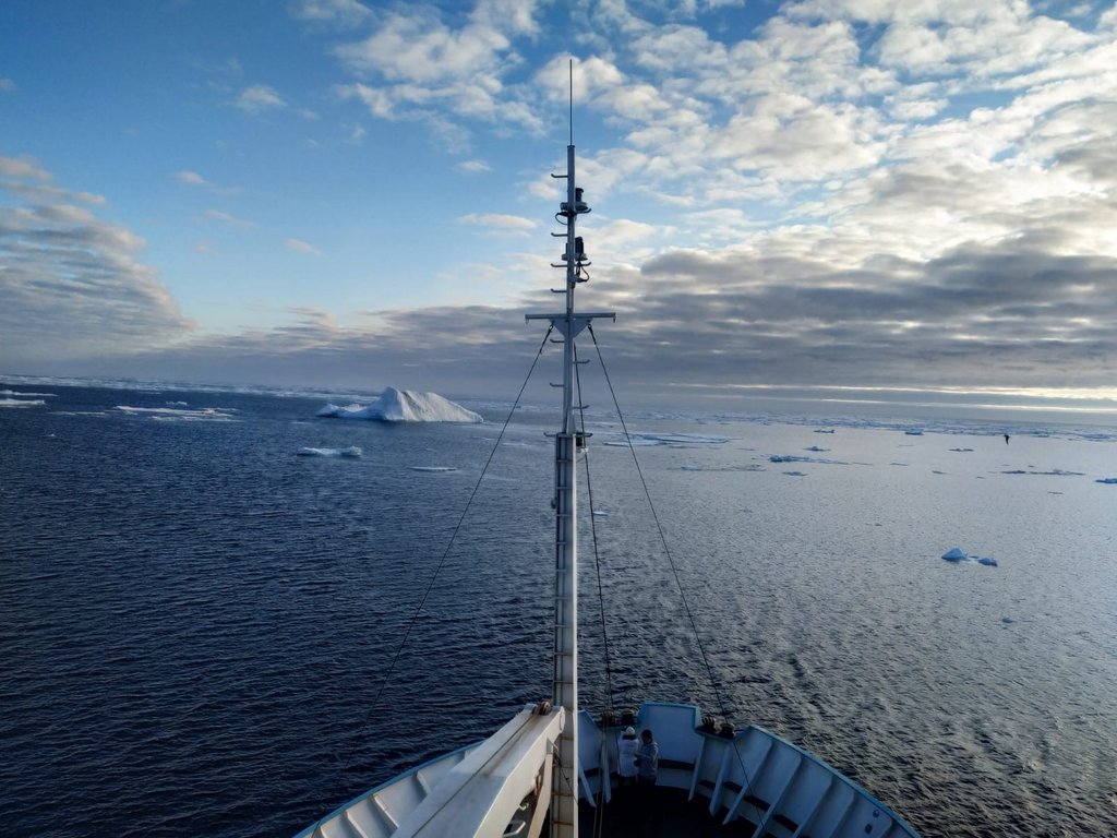 Vue depuis la cabine du capitaine