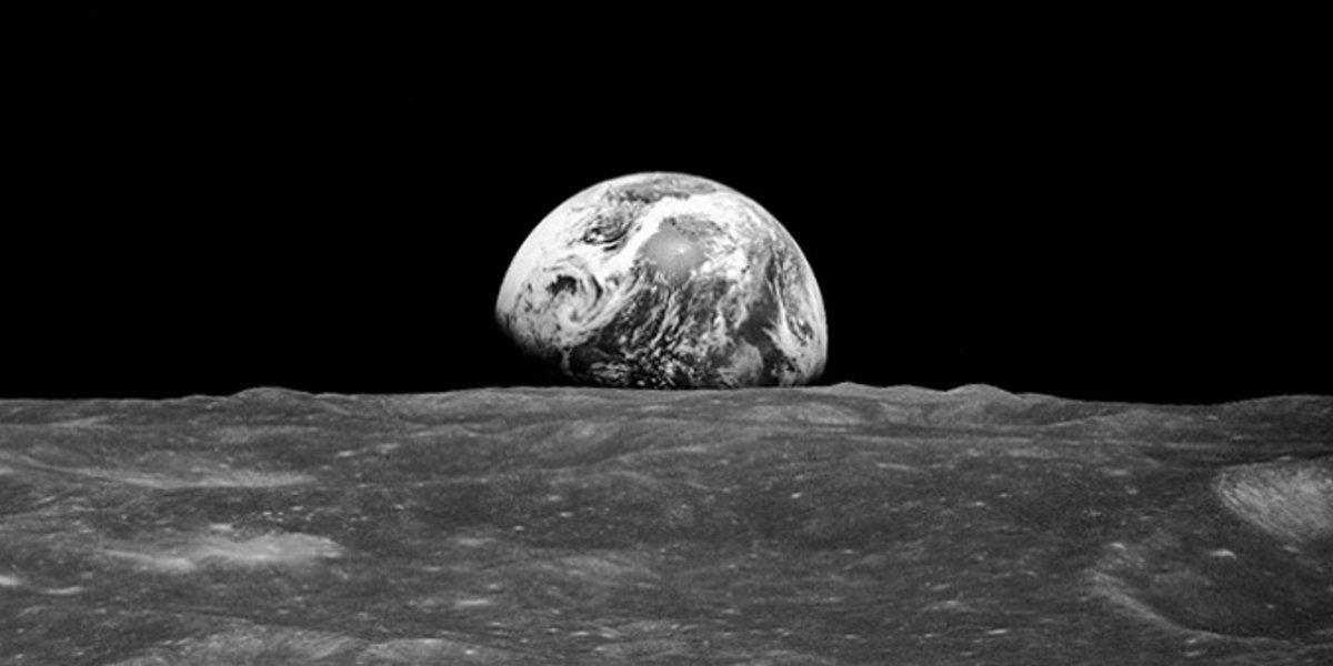 Premier lever de Terre observé par un humain depuis la Lune