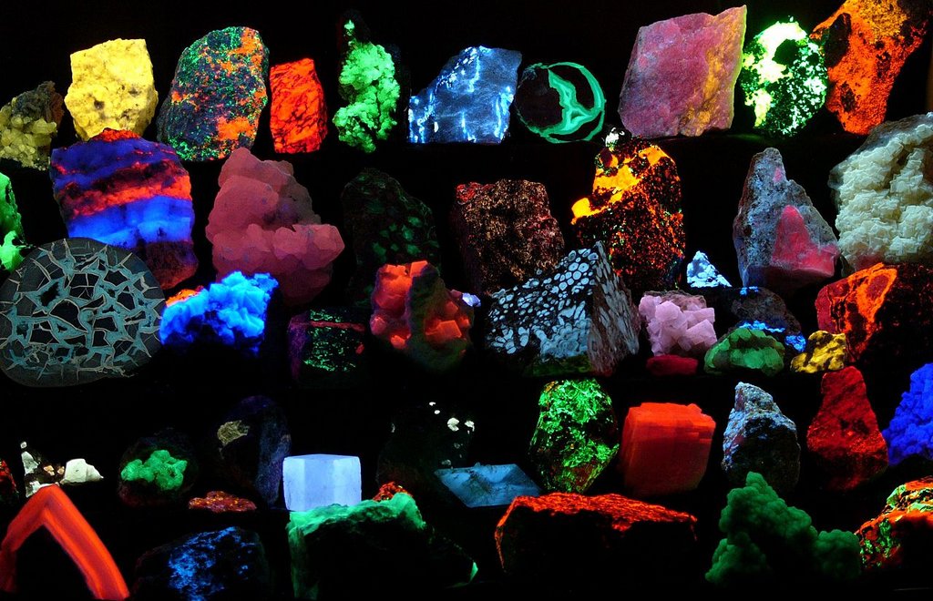 Fluoreszierende Mineralien