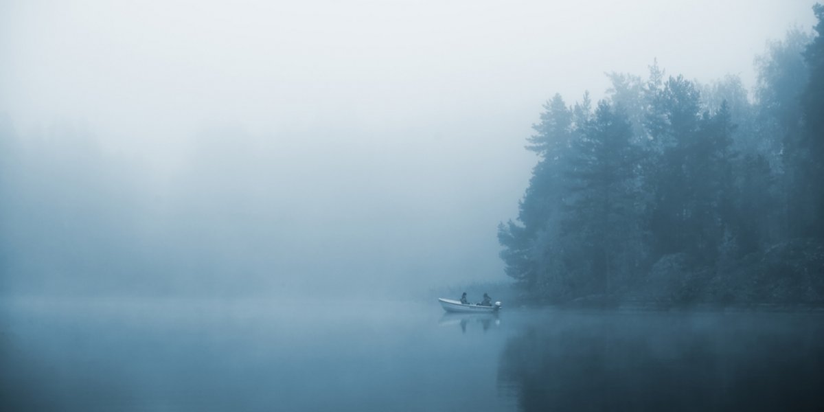 Brouillard sur l'eau