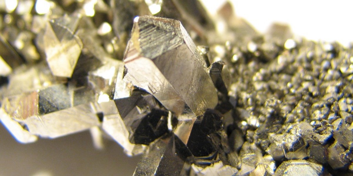 Cristaux de niobium