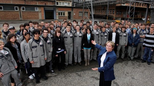 Nachwuchs-Ausbildung bei EMS &#40;Bild: EMS&#41;