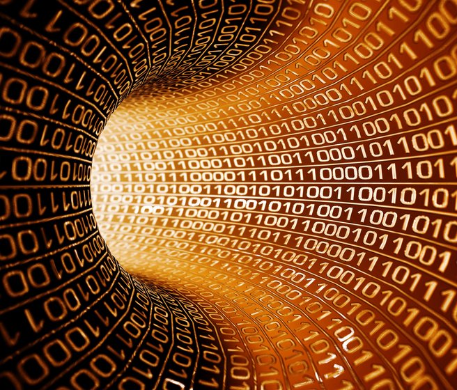 Suite de 0 et de 1 dans un tunnel éclairé par une lumière orangée