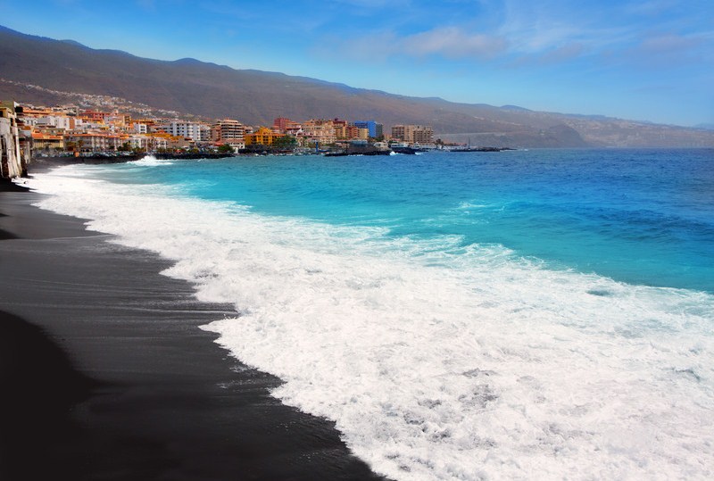 Schwarzer Strand auf Teneriffa