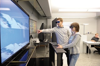 Am 3D Bildschirm werden komplexe, abstrakte Daten zu wahrnehmbaren Informationen.