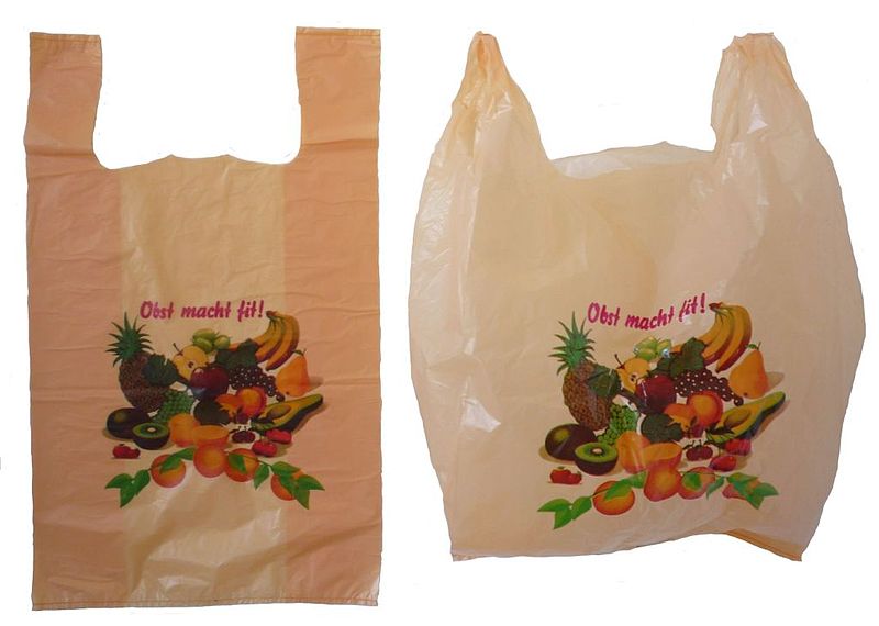 Les sacs en plastique des magasins sont en polyéthylène