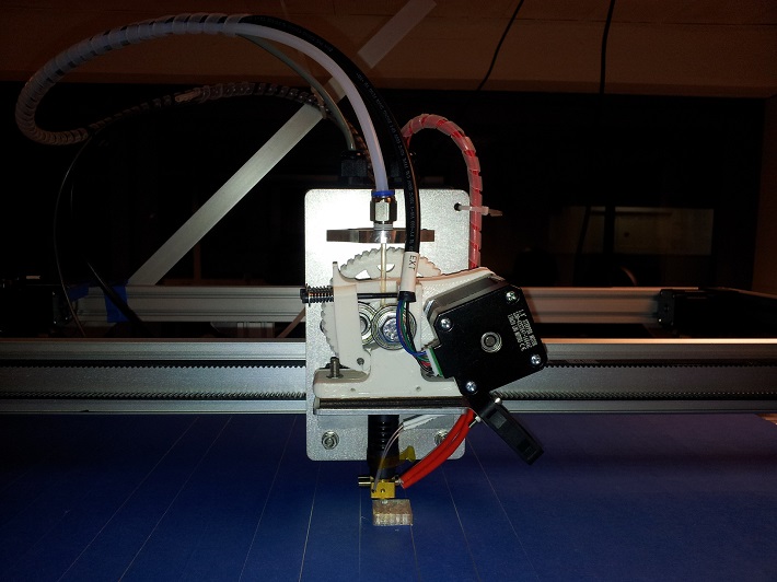 Tête d'une imprimante 3D. Tête d'une imprimante 3D.