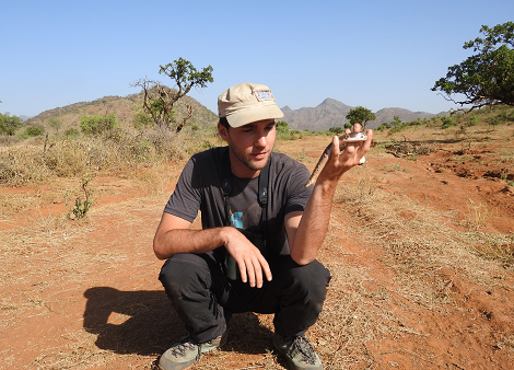 Jérémy Gremion et un serpent Eryx Colubrinus